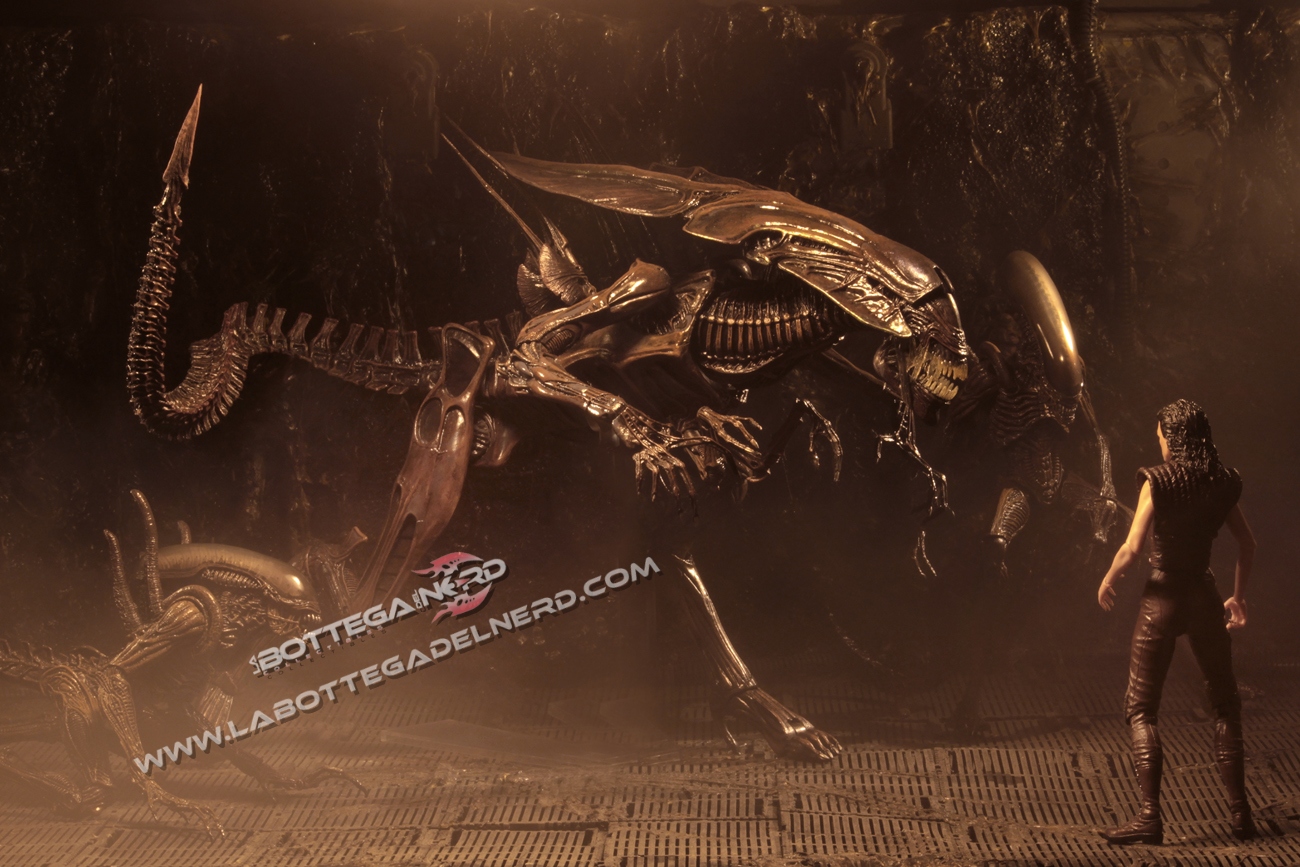 Alien Resurrection - Deluxe Alien Queen 38cm - immagine 5