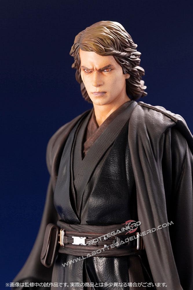 Star Wars - ARTFX+ Statua 1/10 Anakin Skywalker 18cm - immagine 5