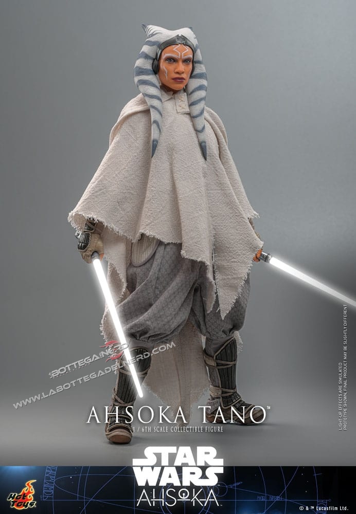 Star Wars: Ahsoka - Action Figure 1/6 Ahsoka Tano 28cm - immagine 2