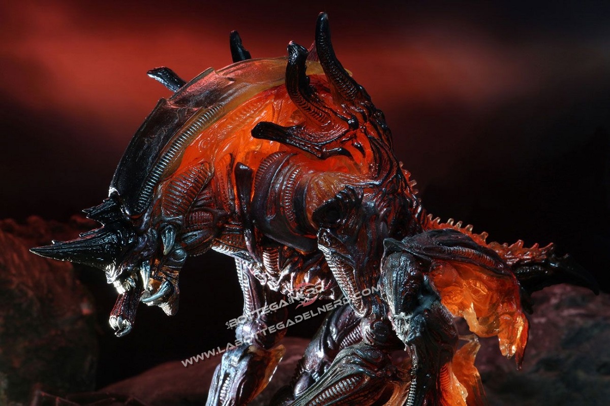Aliens - Action Figure Rhino Alien 25cm - immagine 4
