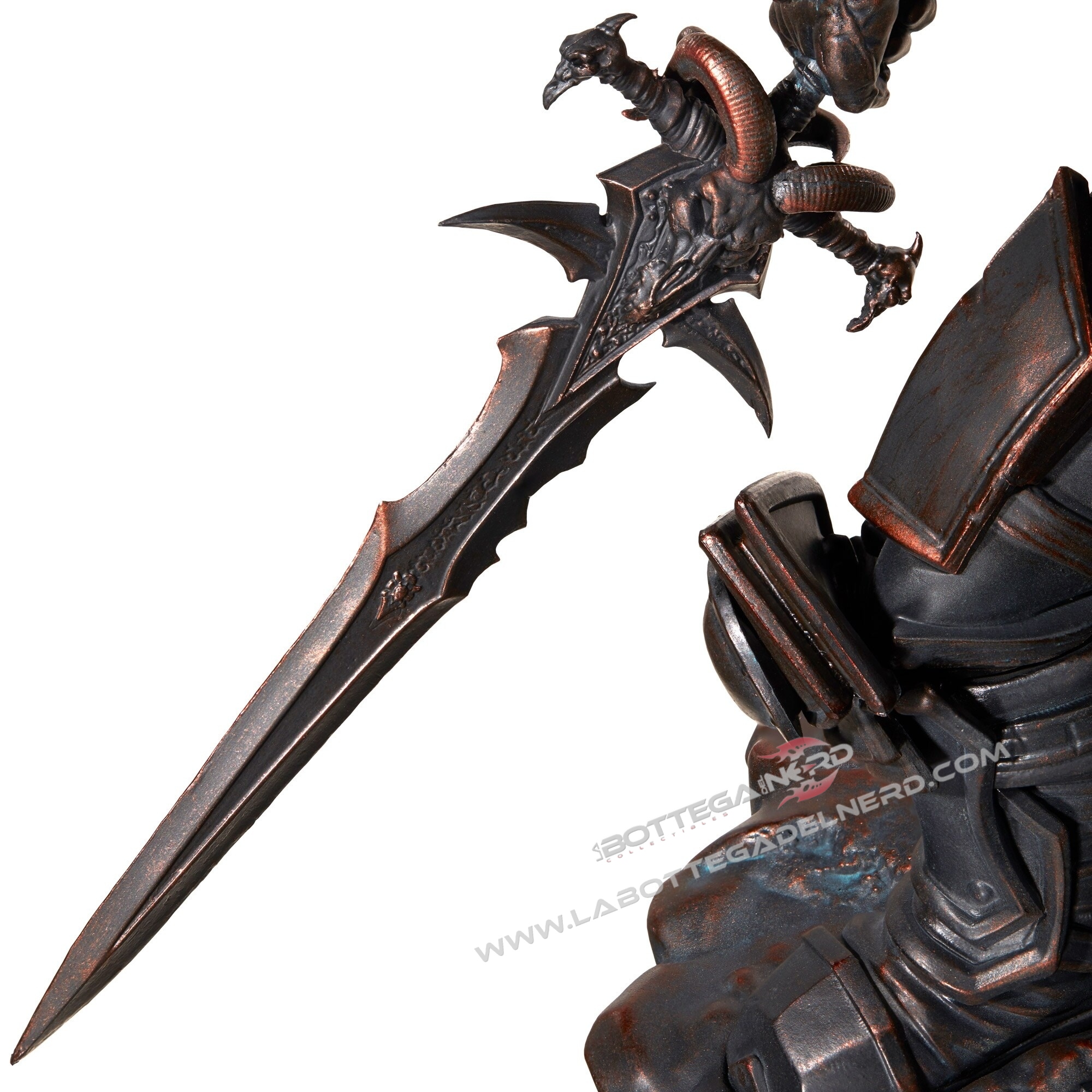 BLIZZARD Warcraft III - Statue Prince Arthas Menethil 25cm - immagine 5
