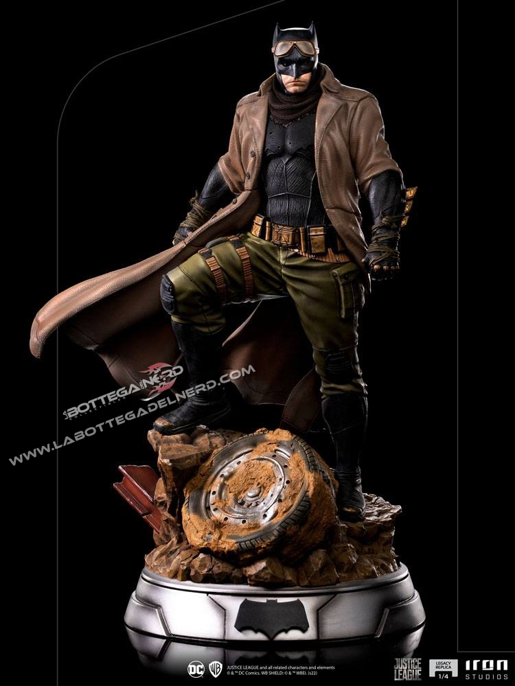 Zack Snyder's Justice League - Statue 1/4 Batman Knightmare 58cm - immagine 2