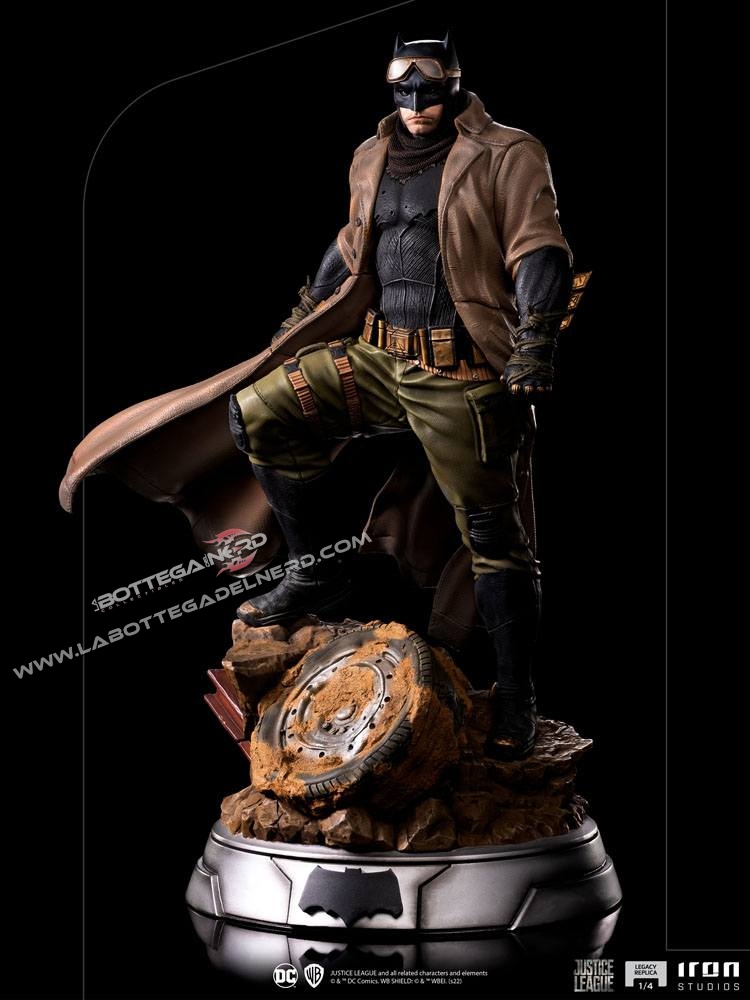 Zack Snyder's Justice League - Statue 1/4 Batman Knightmare 58cm - immagine 5