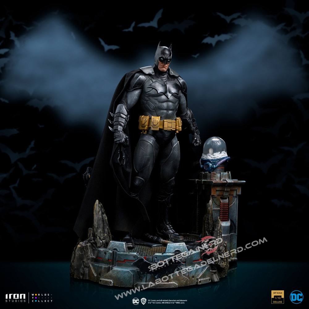 DC Comics - Statue 1/10 Batman Unleashed Deluxe 24cm - immagine 2