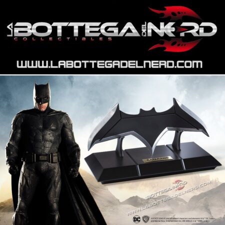 BATMAN - Justice League Replica 1/1 Batarang