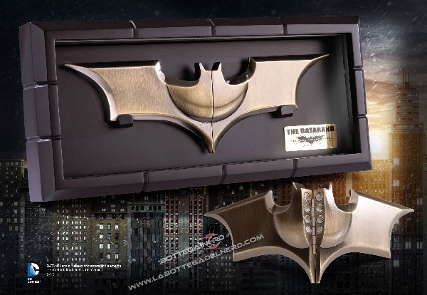 BATMAN - The Dark Knight Rises Replica 1/1 Batarang - immagine 2