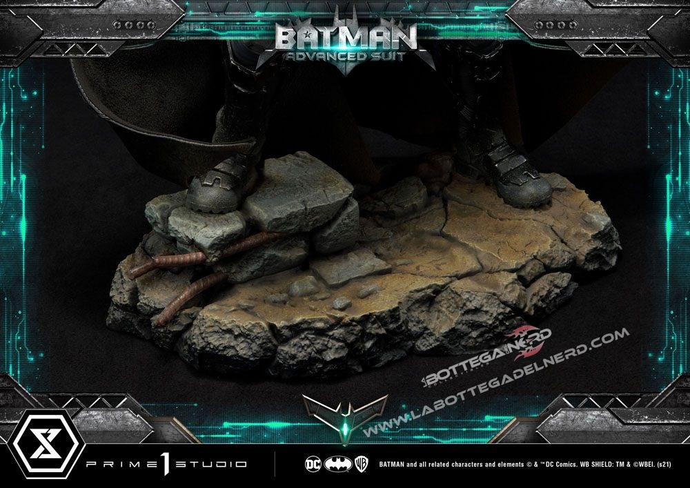 DC Comics - Statua Batman Advanced Suit by Josh Nizzi 51cm - immagine 7