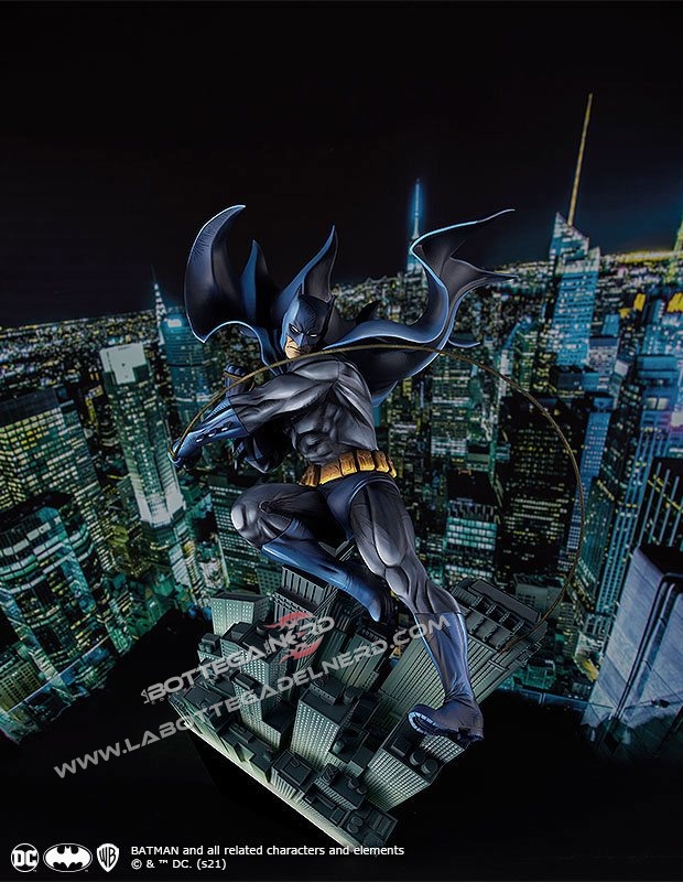 DC Comics - Art Respect Statue 1/6 Batman 43cm - immagine 7