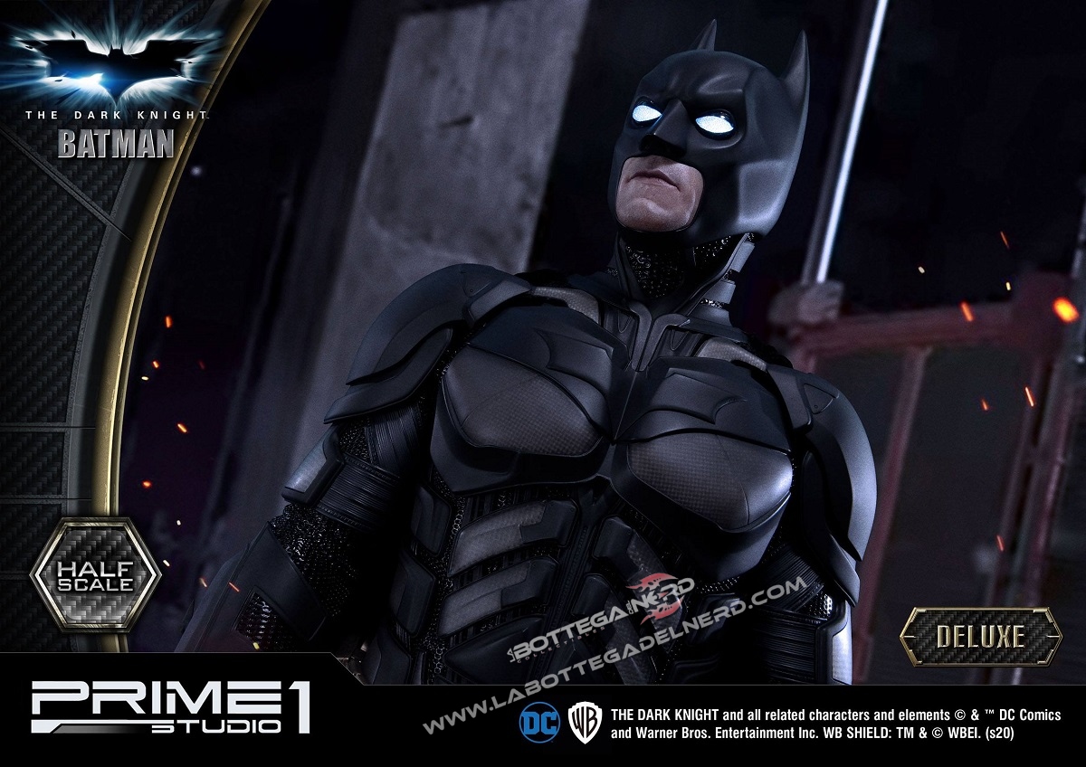 The Dark Knight - 1/2 Statua Batman Deluxe Version 104cm - immagine 4