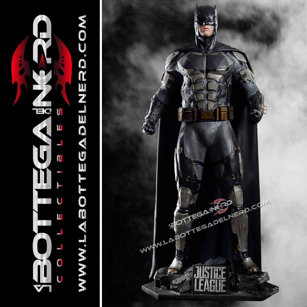 DC - Life Size Statue Tactical Batman (Dimensioni reali) 220cm