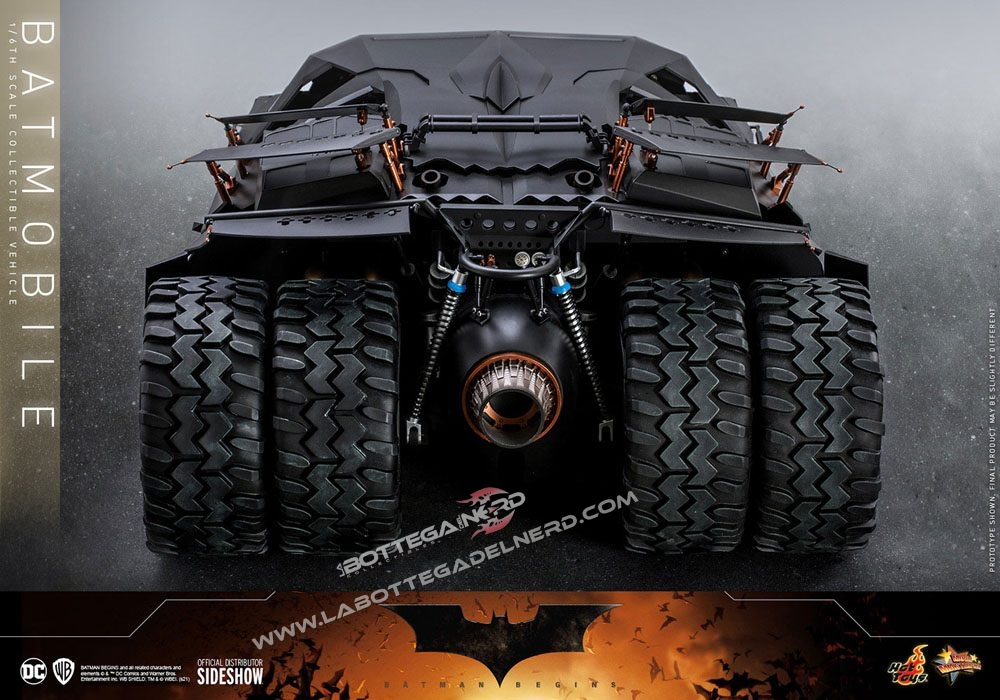 Batman The Dark Knight Rises - Movie Masterpiece 1/6 Batmobile 73cm - immagine 5