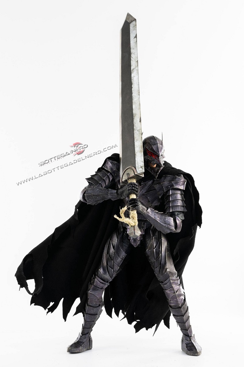 Berserk - Action Figure Guts 1/6 (Berserker Armor) 33cm - immagine 4