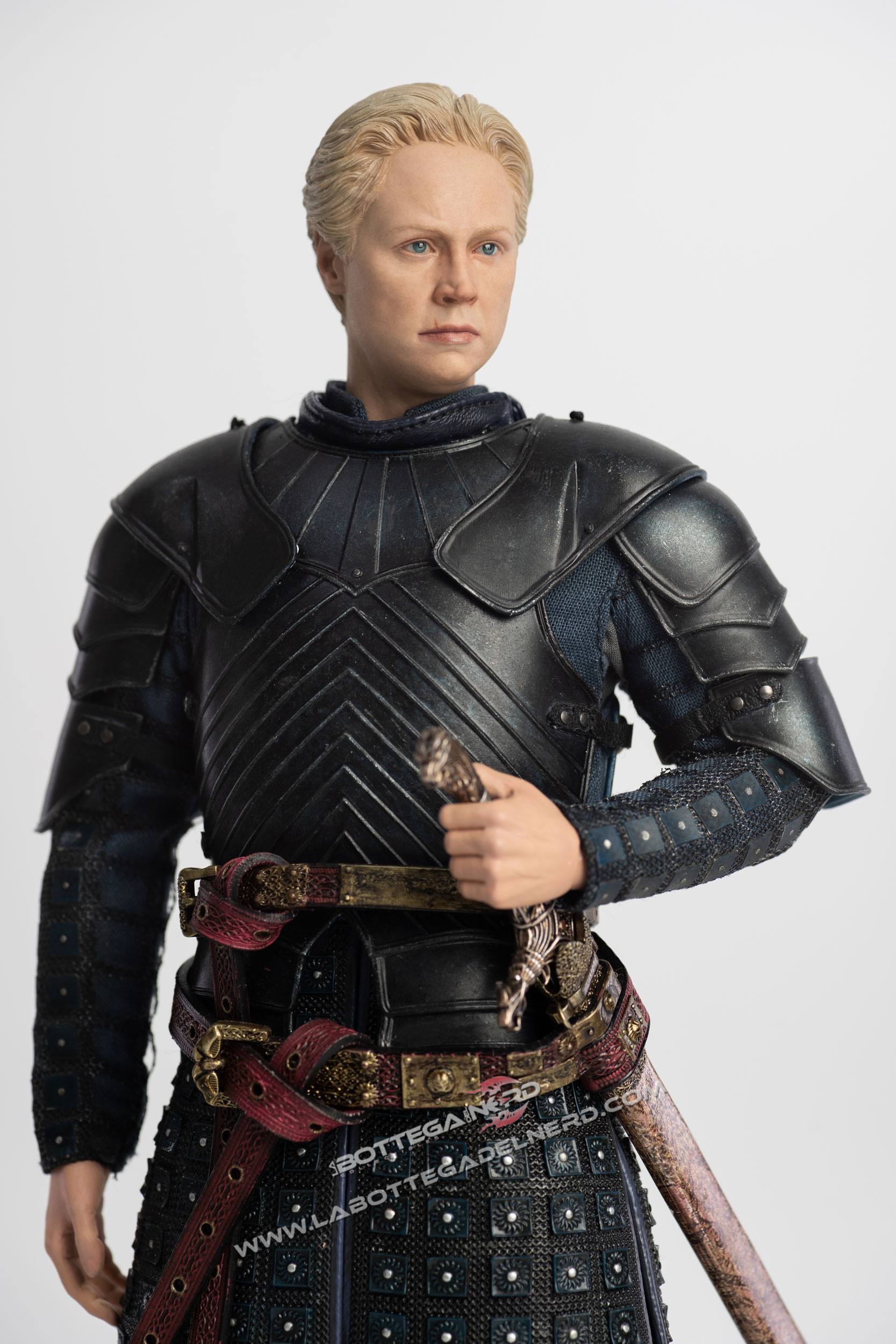 Game of Thrones - Action Figure Brienne of Tarth 32cm - immagine 6