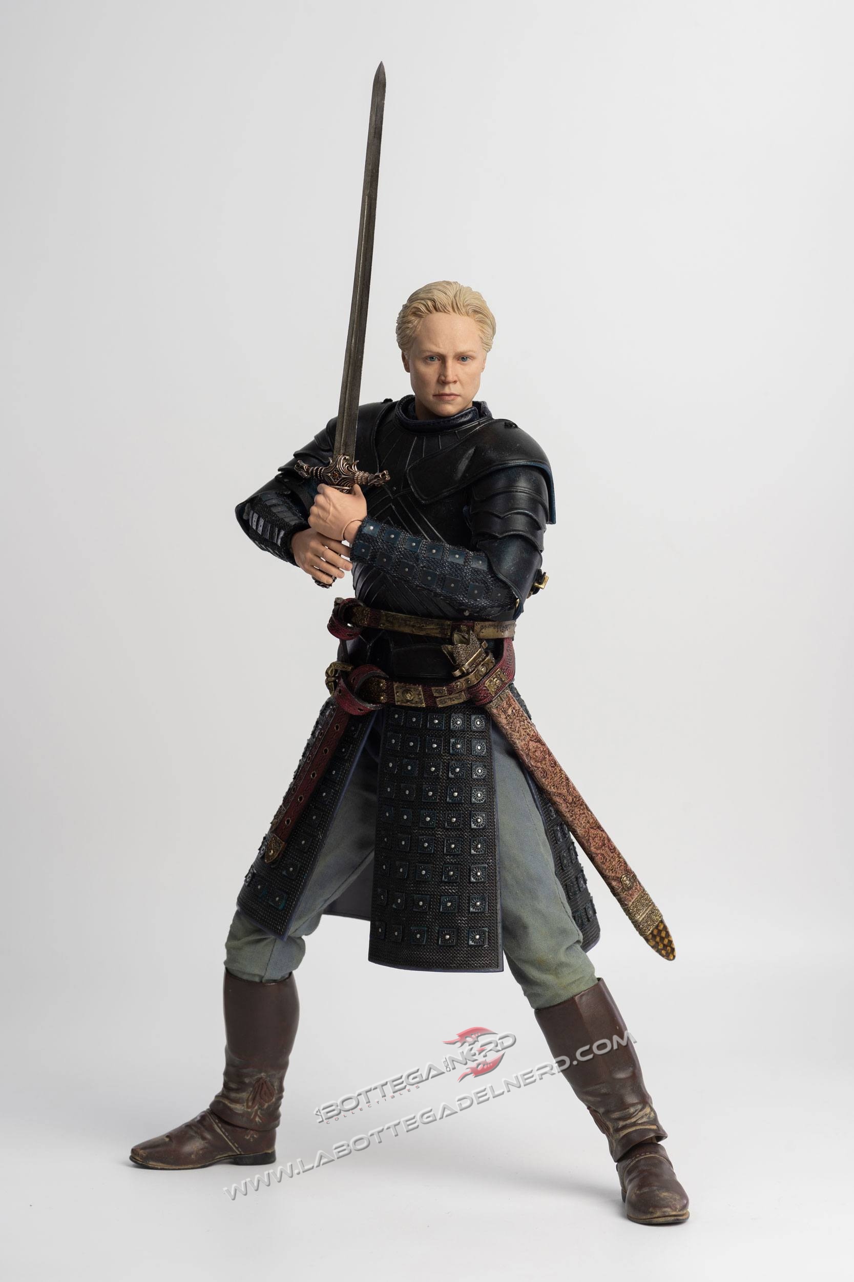 Game of Thrones - Action Figure Brienne of Tarth 32cm - immagine 5