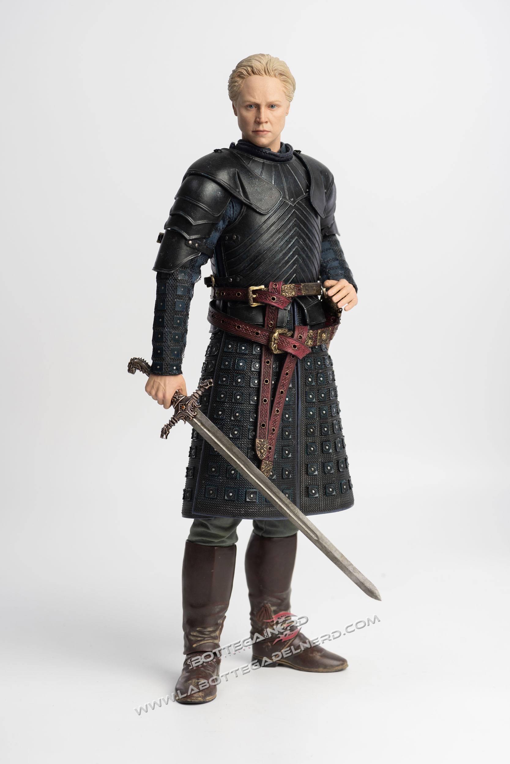 Game of Thrones - Action Figure Brienne of Tarth 32cm - immagine 3