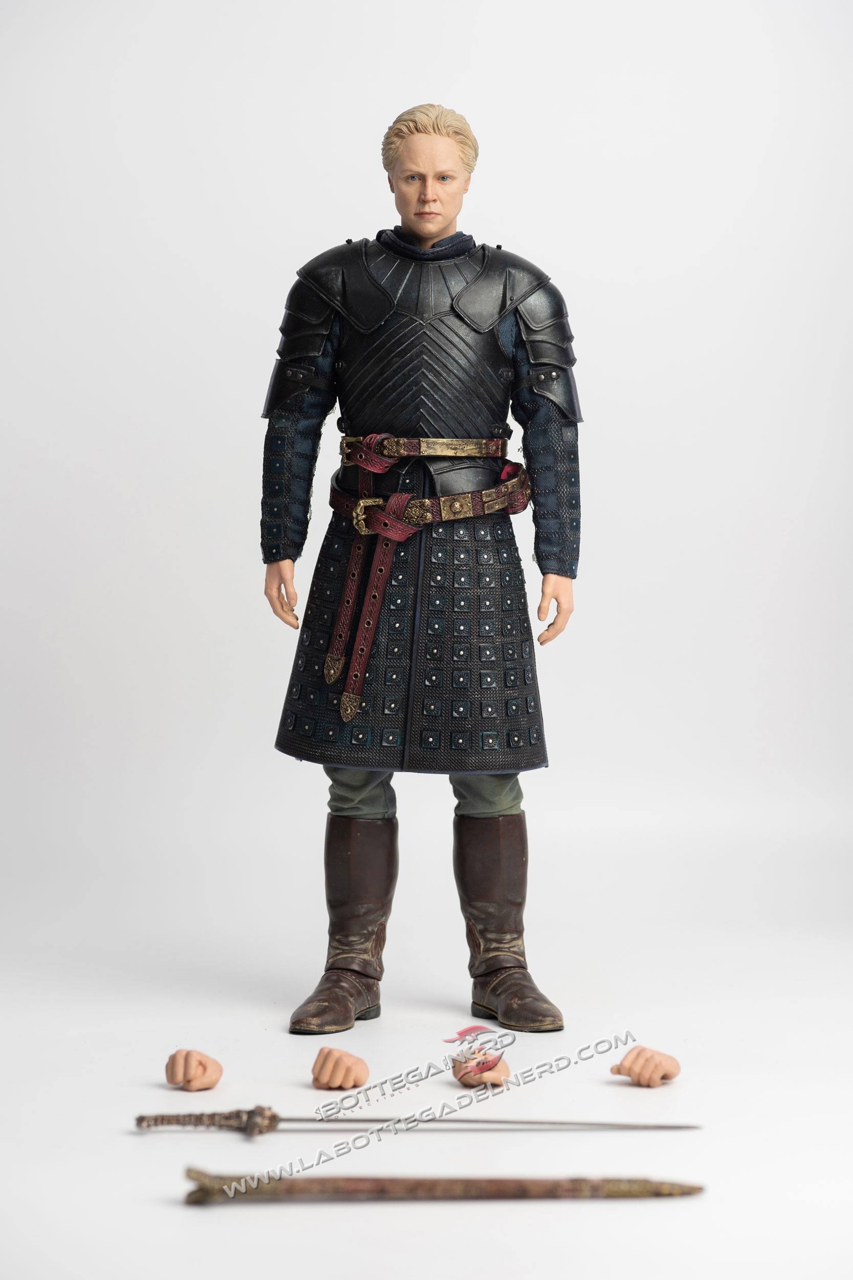 Game of Thrones - Action Figure Brienne of Tarth 32cm - immagine 2