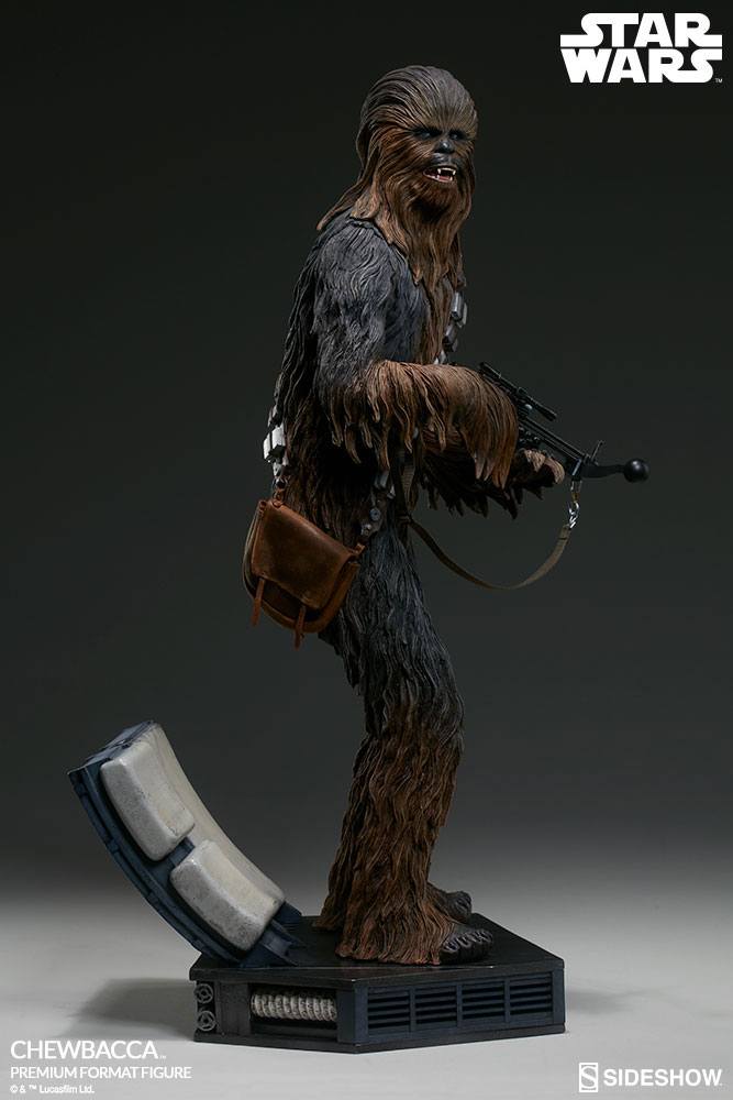 Star Wars - Premium Format Chewbacca 60cm - immagine 5