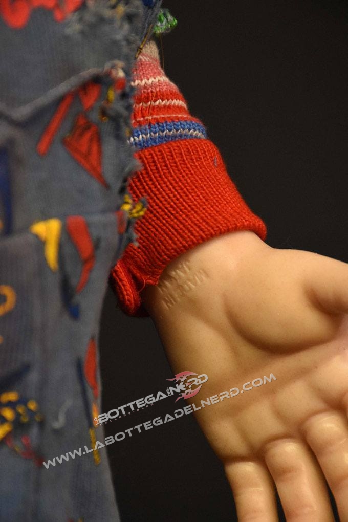 Seed of Chucky - Prop Replica 1/1 Chucky Doll 76cm - immagine 9
