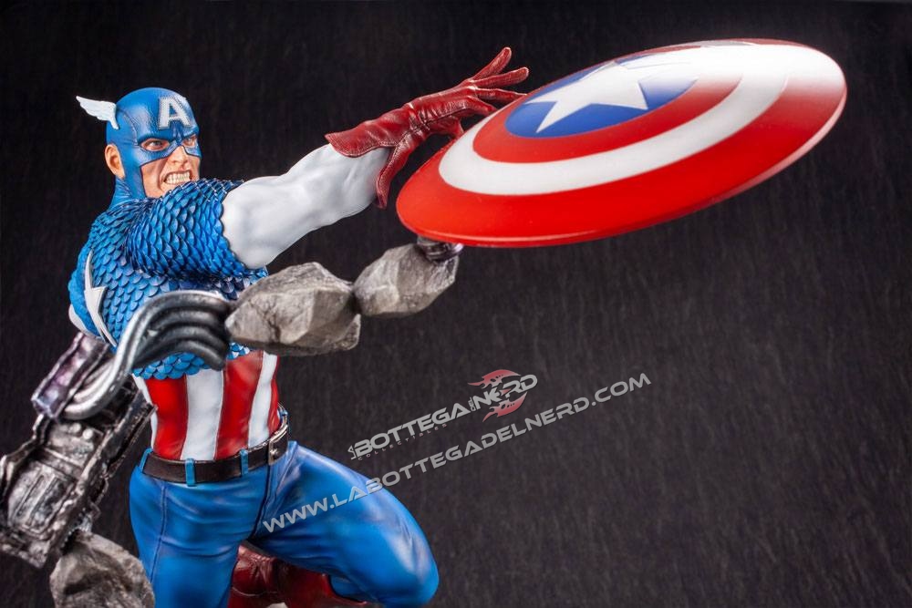Marvel Comics - Fine Art Statue 1/6 Captain America 36cm - immagine 4