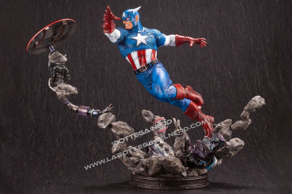 Marvel Comics - Fine Art Statue 1/6 Captain America 36cm - immagine 7