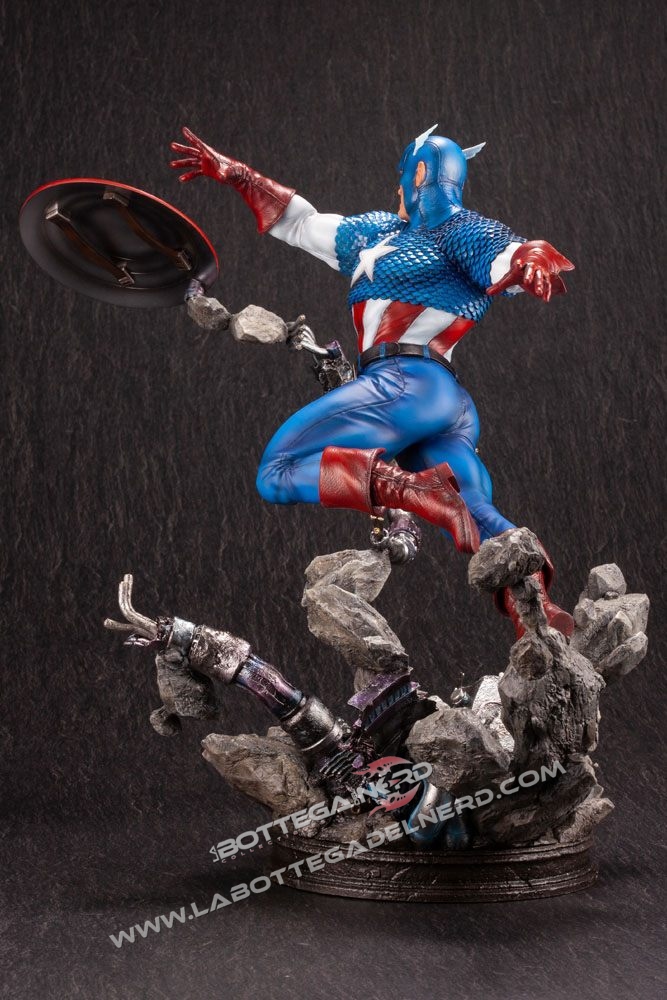 Marvel Comics - Fine Art Statue 1/6 Captain America 36cm - immagine 6