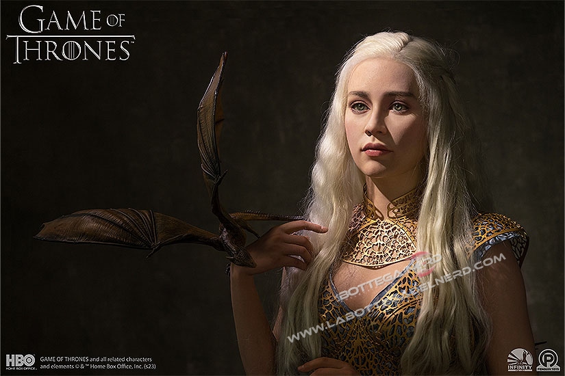 Game of Thrones - Busto 1/1 Mother of Dragons Daenerys Targaryen 75cm - immagine 3