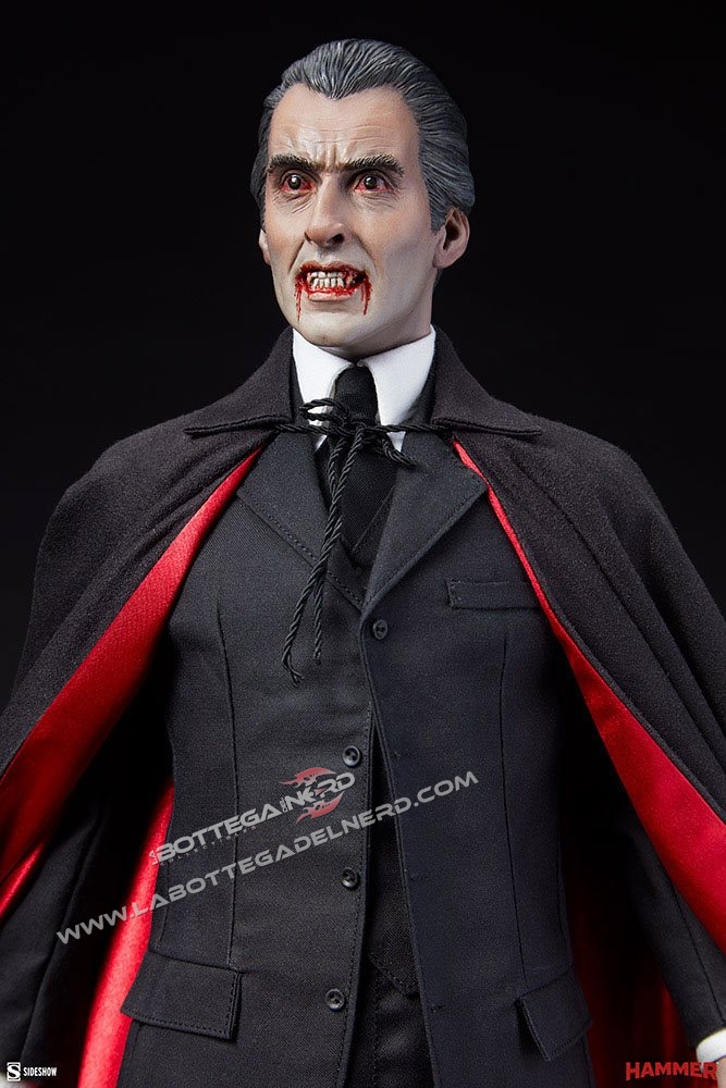Dracula - Premium Format Statue Dracula (Christopher Lee) 56cm - immagine 4