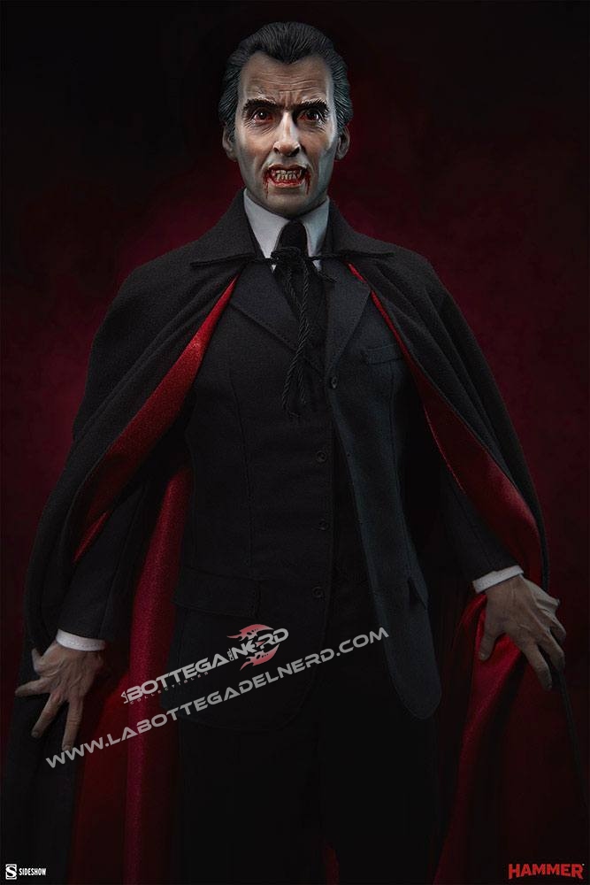 Dracula - Premium Format Statue Dracula (Christopher Lee) 56cm - immagine 3