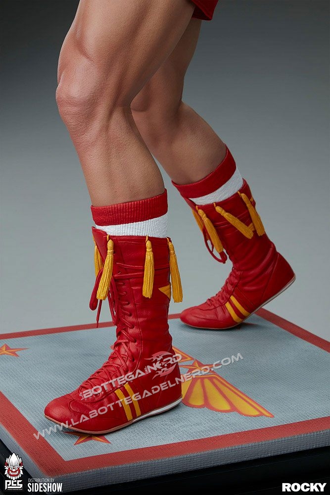 Rocky IV - Statue 1/3 Ivan Drago: Siberian Bull (RED) 71cm - immagine 9