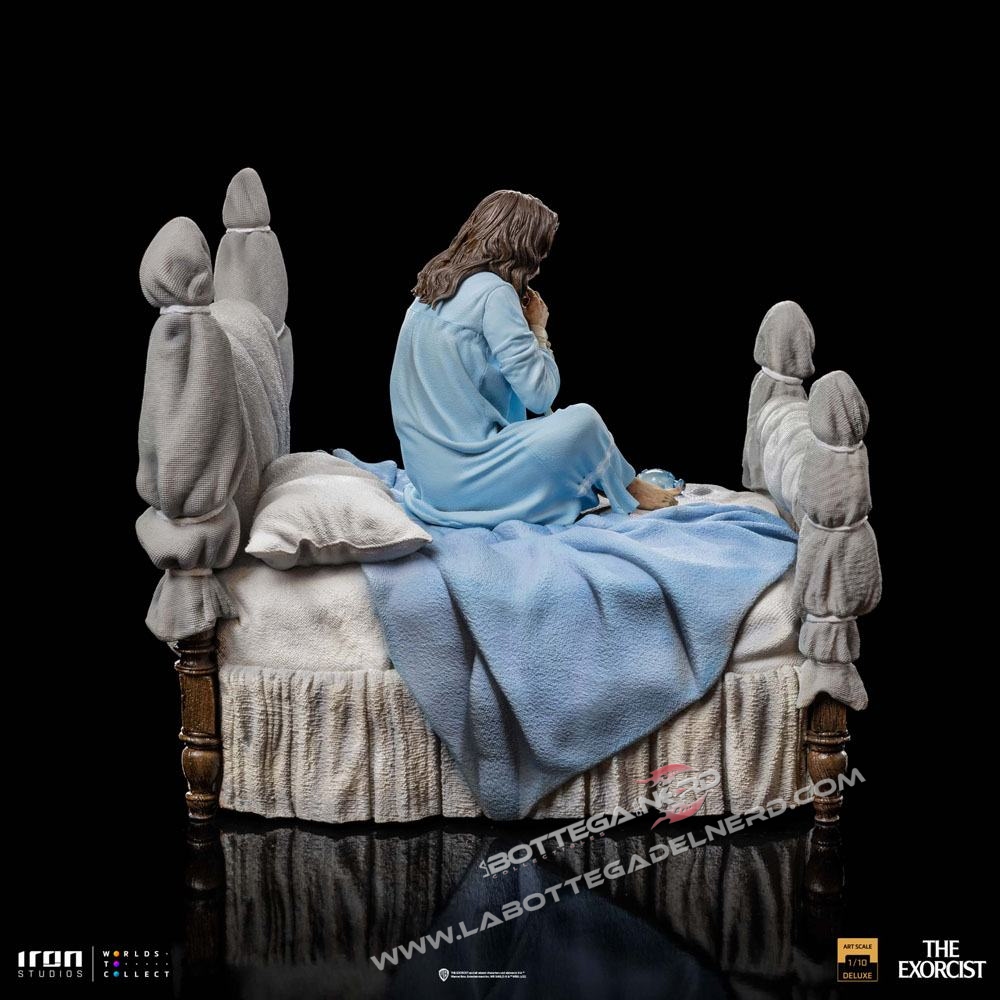 The Exorcist - Statue Deluxe 1/10 Possessed Regan McNeil 24cm - immagine 8
