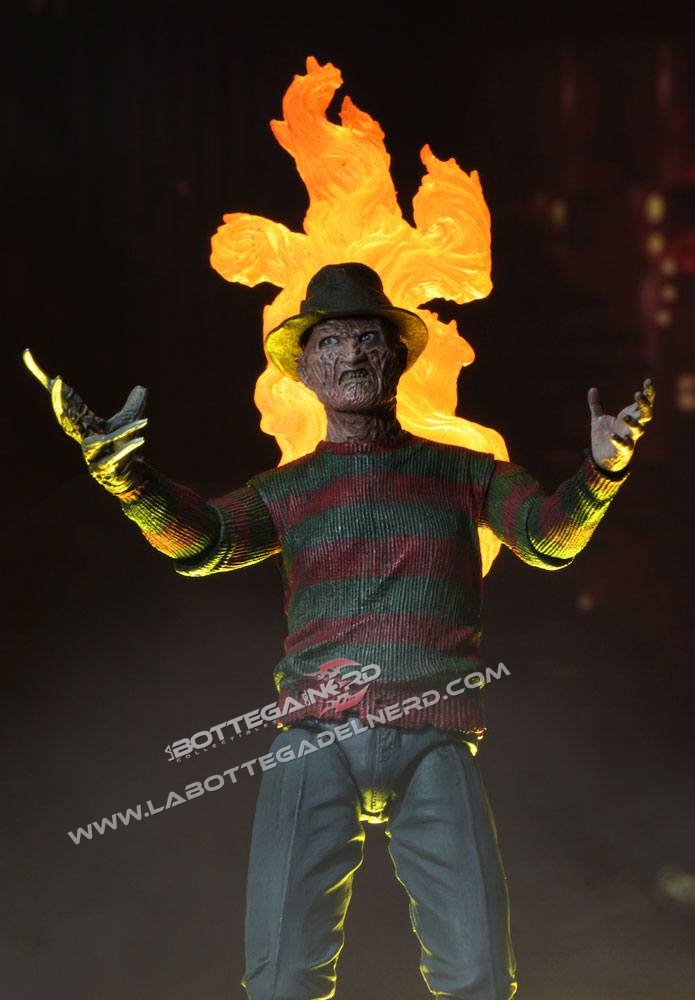 Nightmare on Elm Street 2 - Action Figure Ultimate Part 2 Freddy 18cm - immagine 2