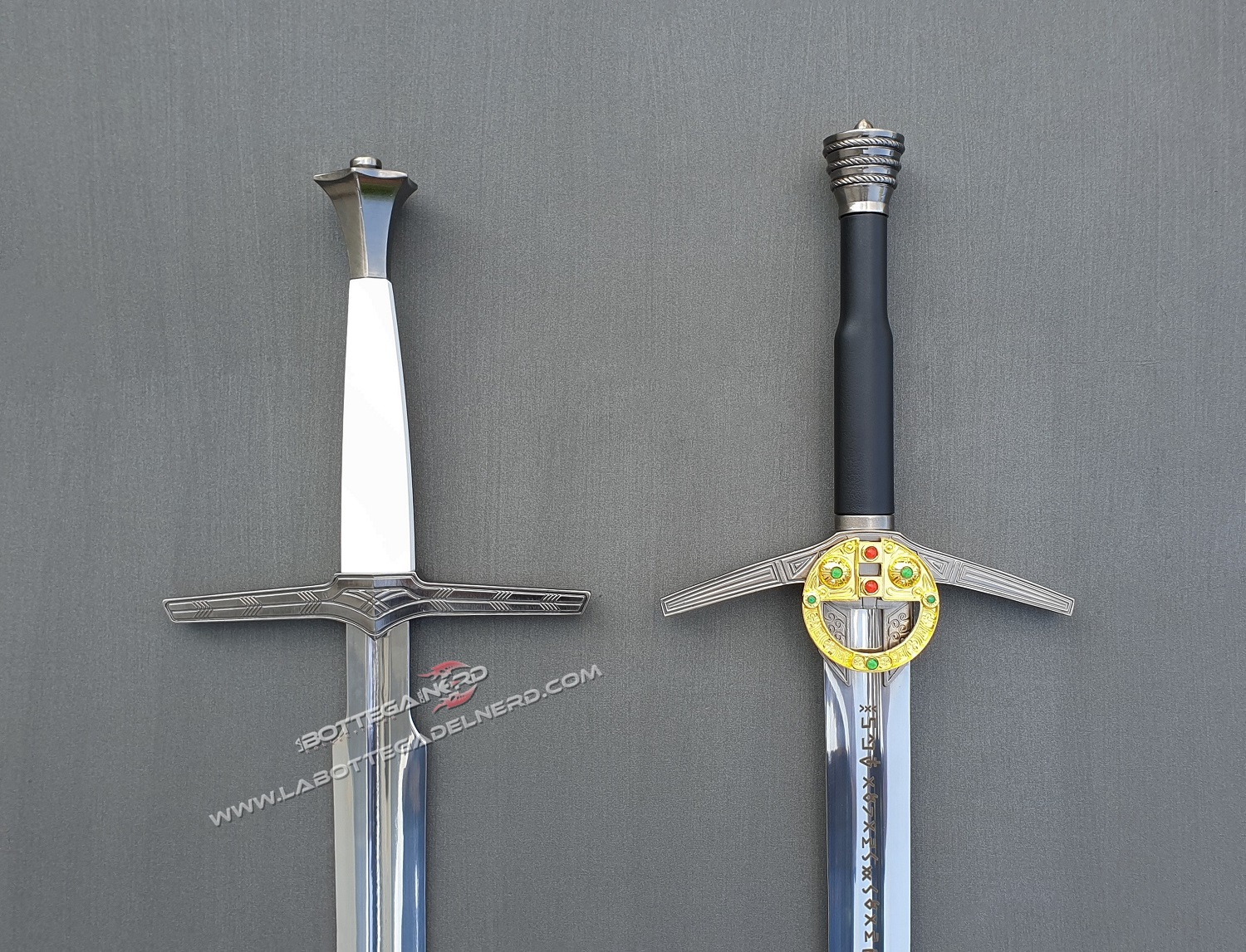 The Witcher - NETFLIX SERIES 2-Pack Acciaio +Argento Deluxe (Special price) - immagine 2
