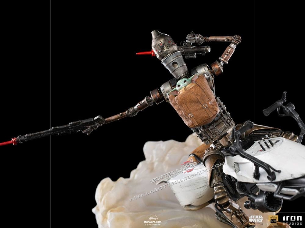 Star Wars The Mandalorian - Deluxe Statue 1/10 IG-11 & The Child 43cm - immagine 4