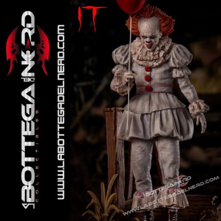 IT - Deluxe Statua Pennywise 26cm