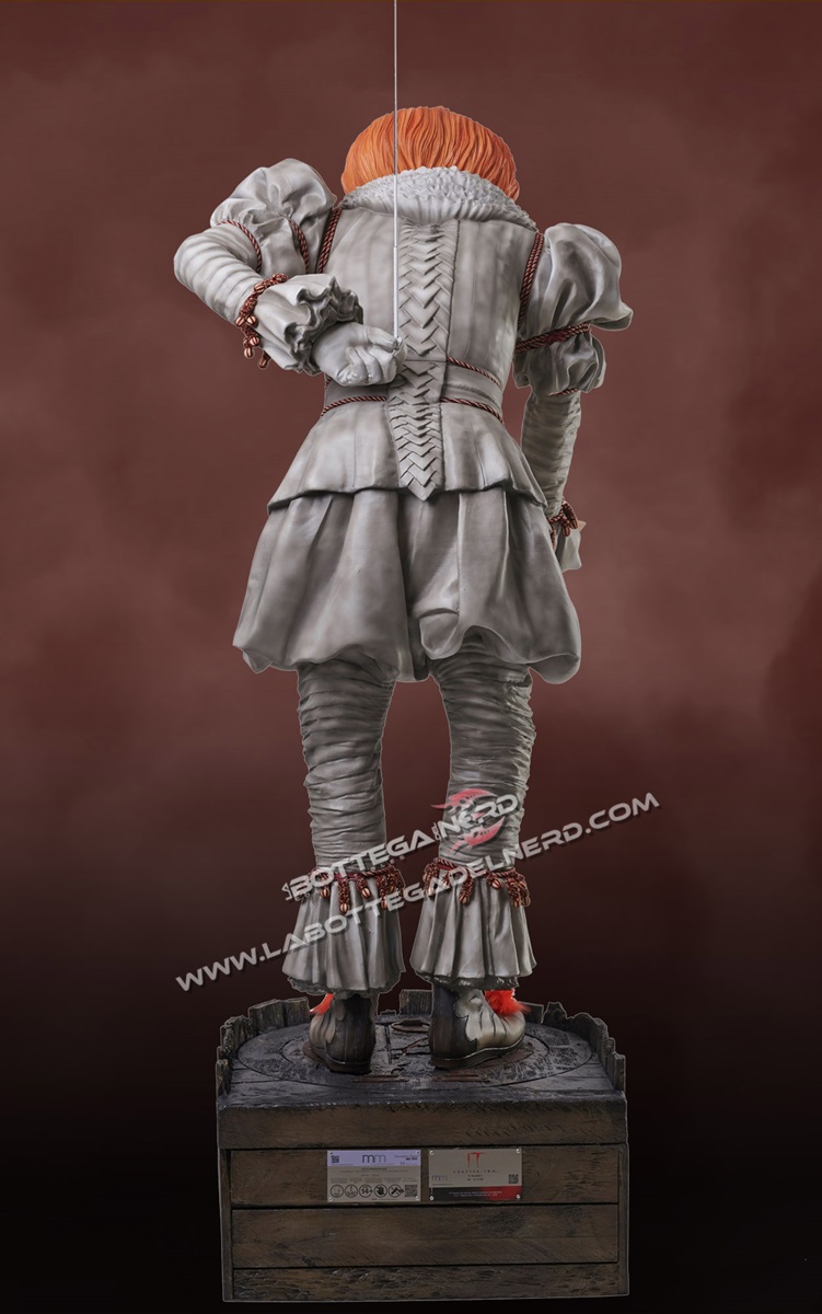 IT - Pennywise Life Size Statue (Dimensioni reali) 189cm - immagine 4