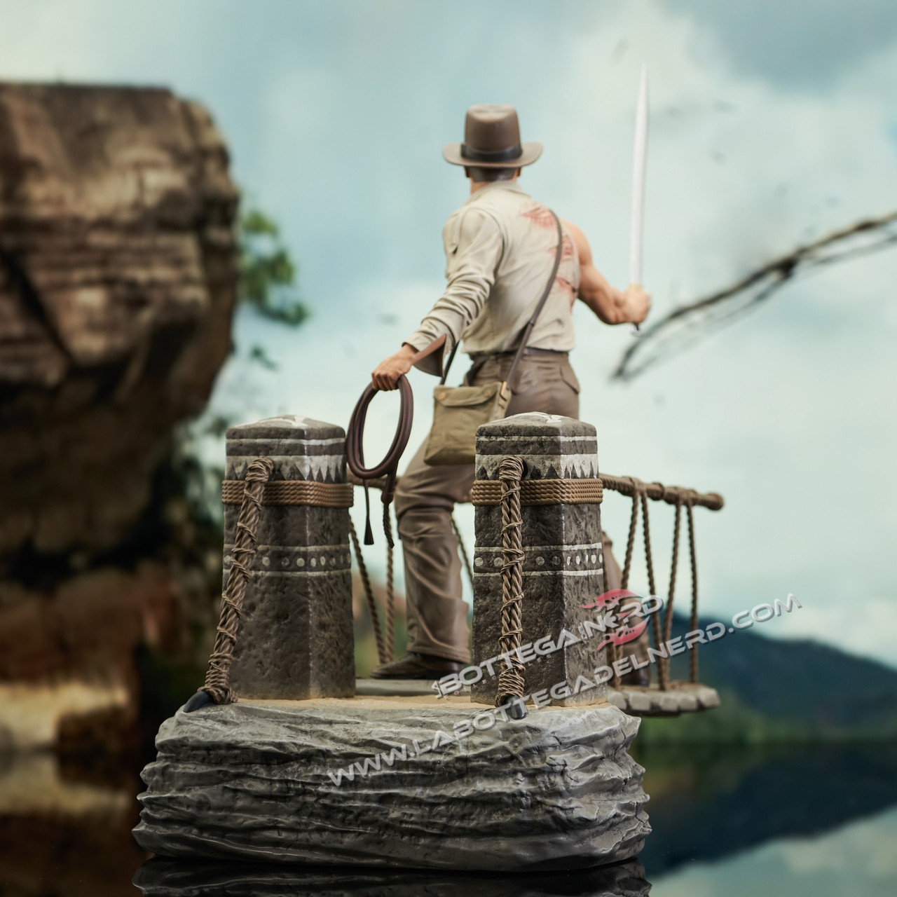 Indiana Jones: and the Temple of Doom - Deluxe Statue 28cm - immagine 4