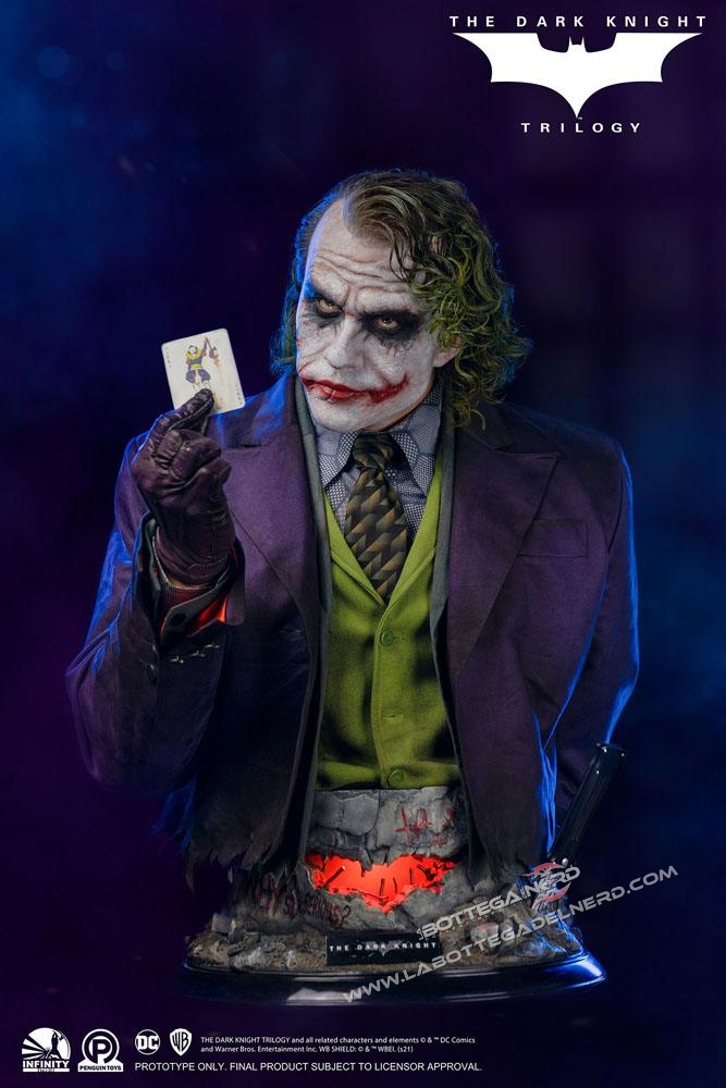 The Dark Knight - Infinity Studio Life-Size Bust Joker 82cm - immagine 2