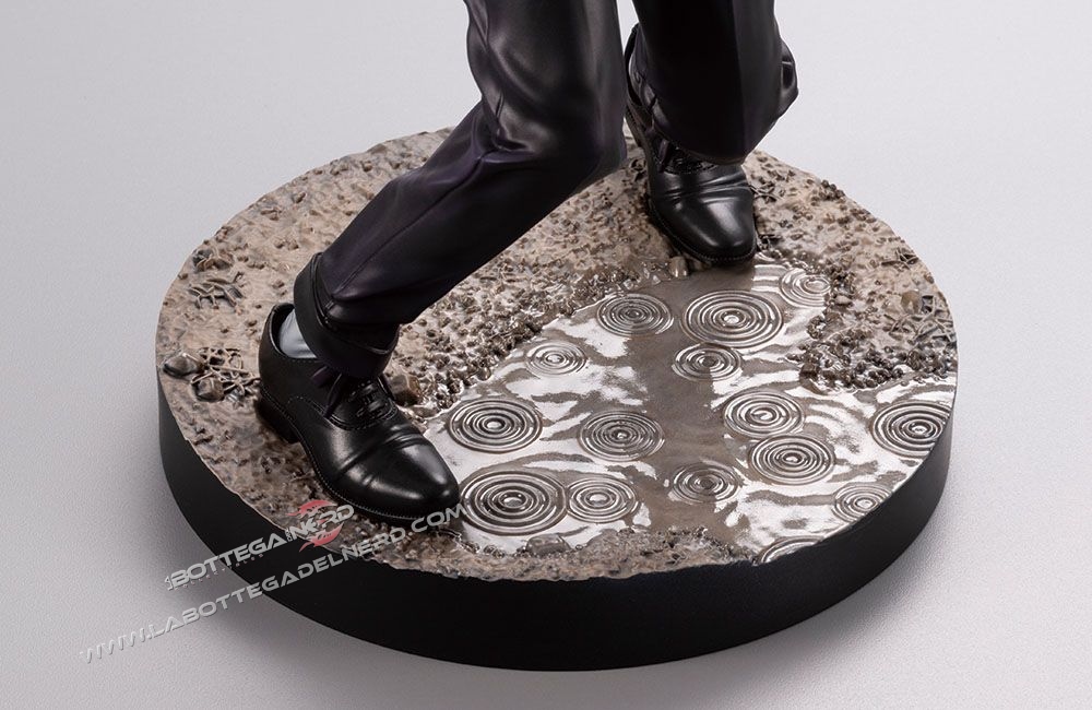 Batman The Killing Joke - Statue 1/6 The Joker One Bad Day 30cm - immagine 6