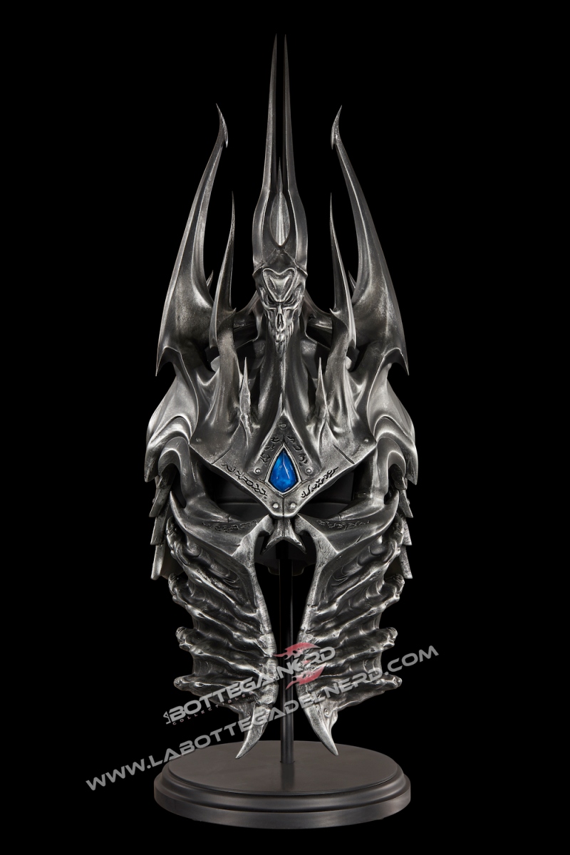 BLIZZARD World of Warcraft - Helm of Domination Lich King Exclusive - immagine 2