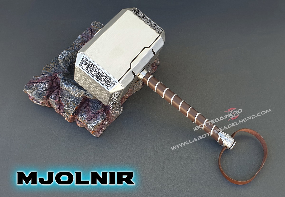 Marvel - Base d'appoggio Deluxe per Martello di Thor (Mjöllnir) - immagine 9