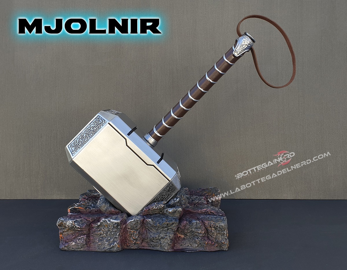 Marvel - Base d'appoggio Deluxe per Martello di Thor (Mjöllnir) - immagine 8