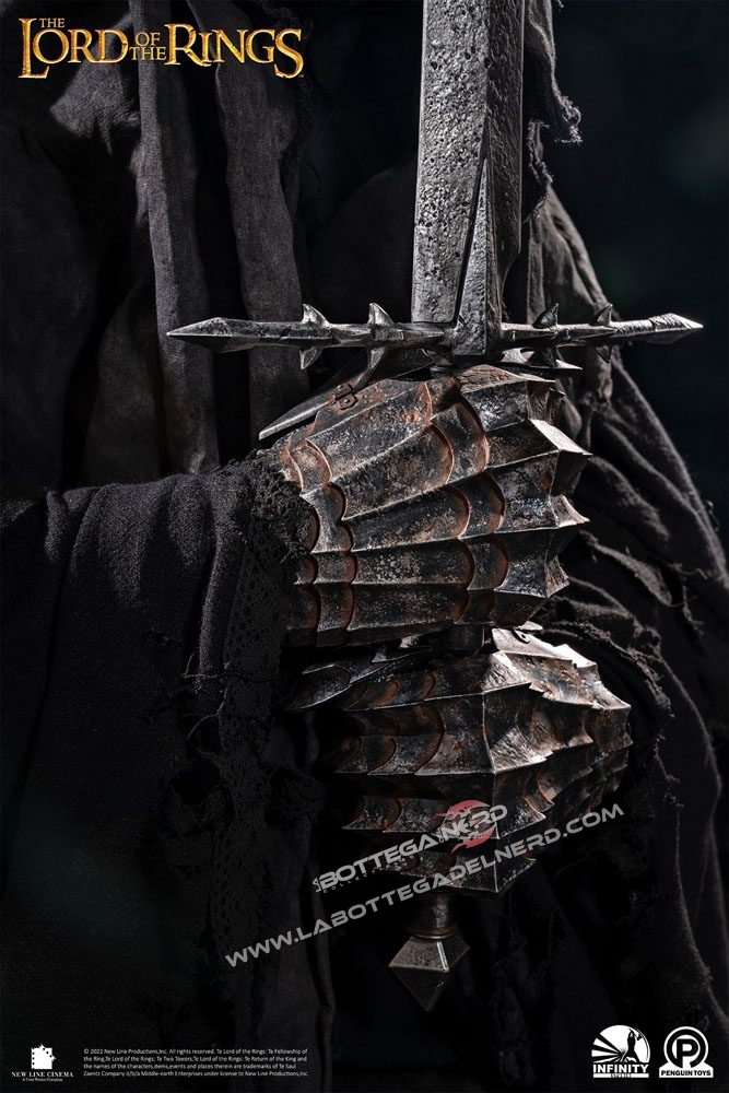 The Lord of the Rings - Life-Size Bust The Ringwraith 147cm - immagine 7