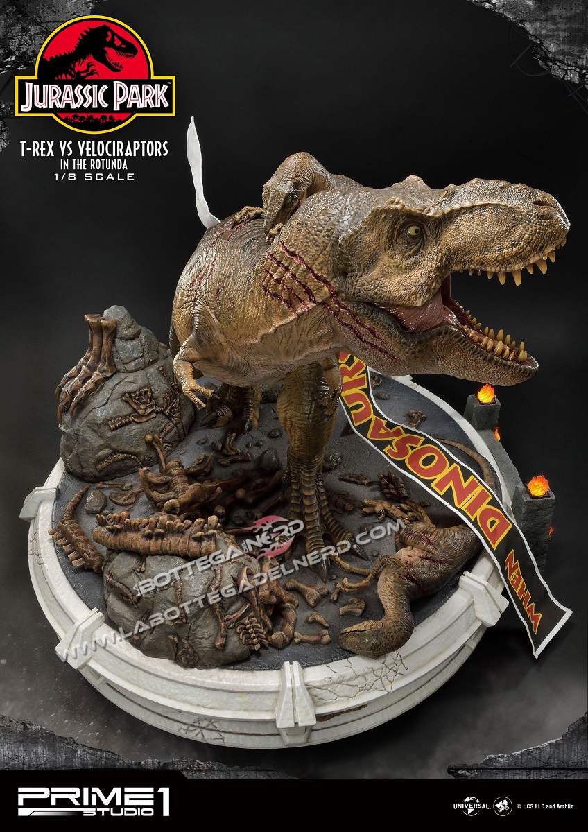 Jurassic Park - Statua 1/8 T-Rex vs Velociraptors 65cm - immagine 7