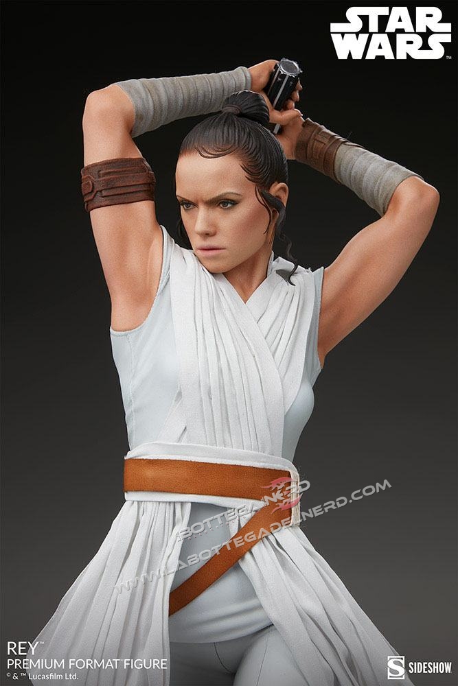 Star Wars Episode IX - Premium Format Statue Rey 52cm - immagine 6