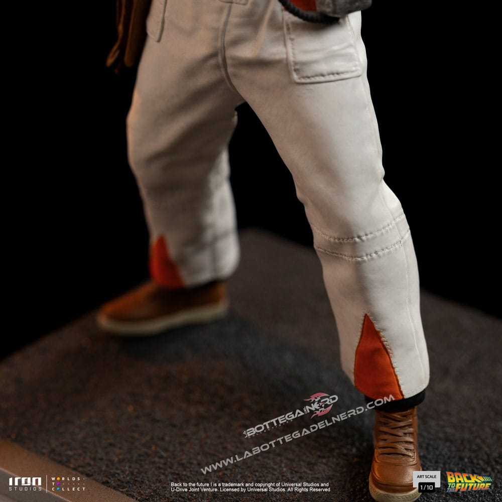Back to the Future - Statue 1/10 Doc Brown 22cm - immagine 5