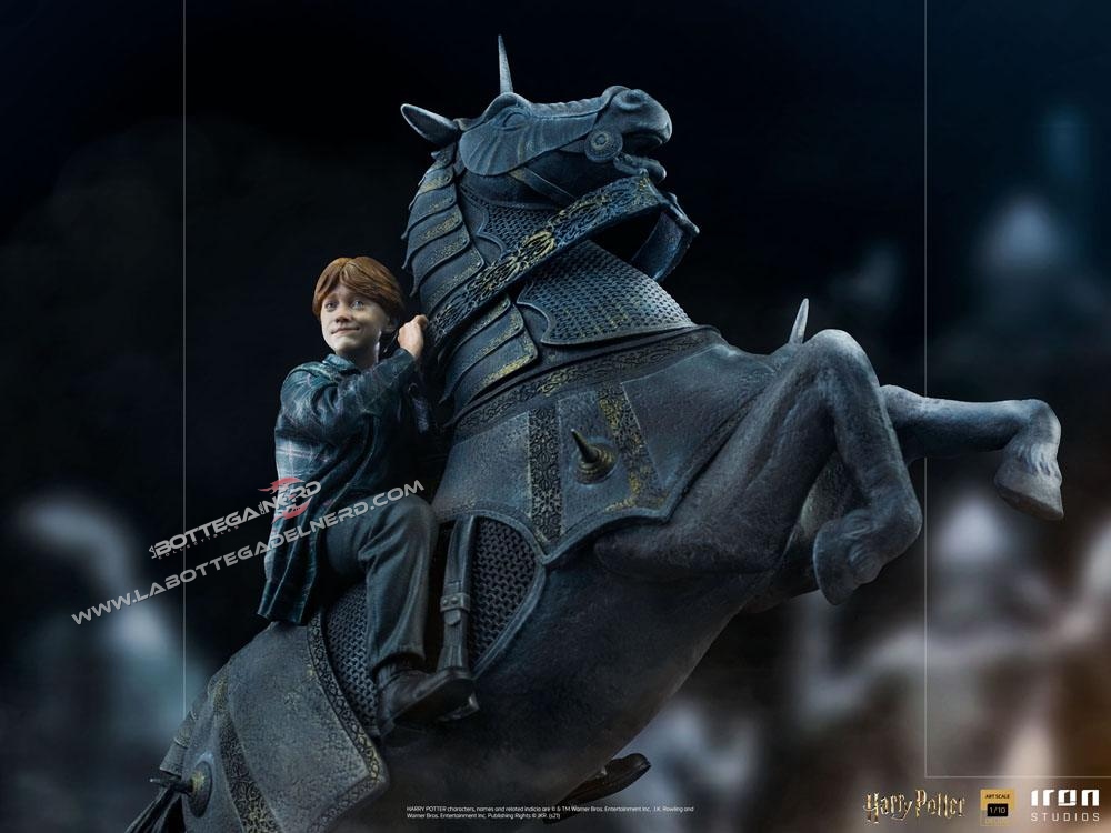 Harry Potter - Statua 1/10 Ron Weasley at the Wizard Chess 35cm - immagine 3