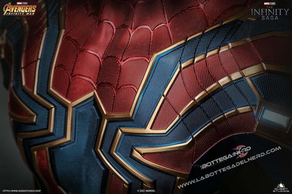 MARVEL - Iron Spider-Man Bust 1/1 Queen Studios 70cm - immagine 9
