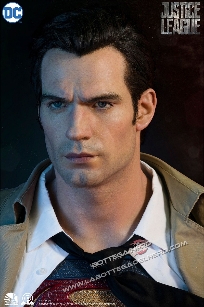 DC Comics: Justice League - Superman Life Sized Bust 88cm - immagine 2