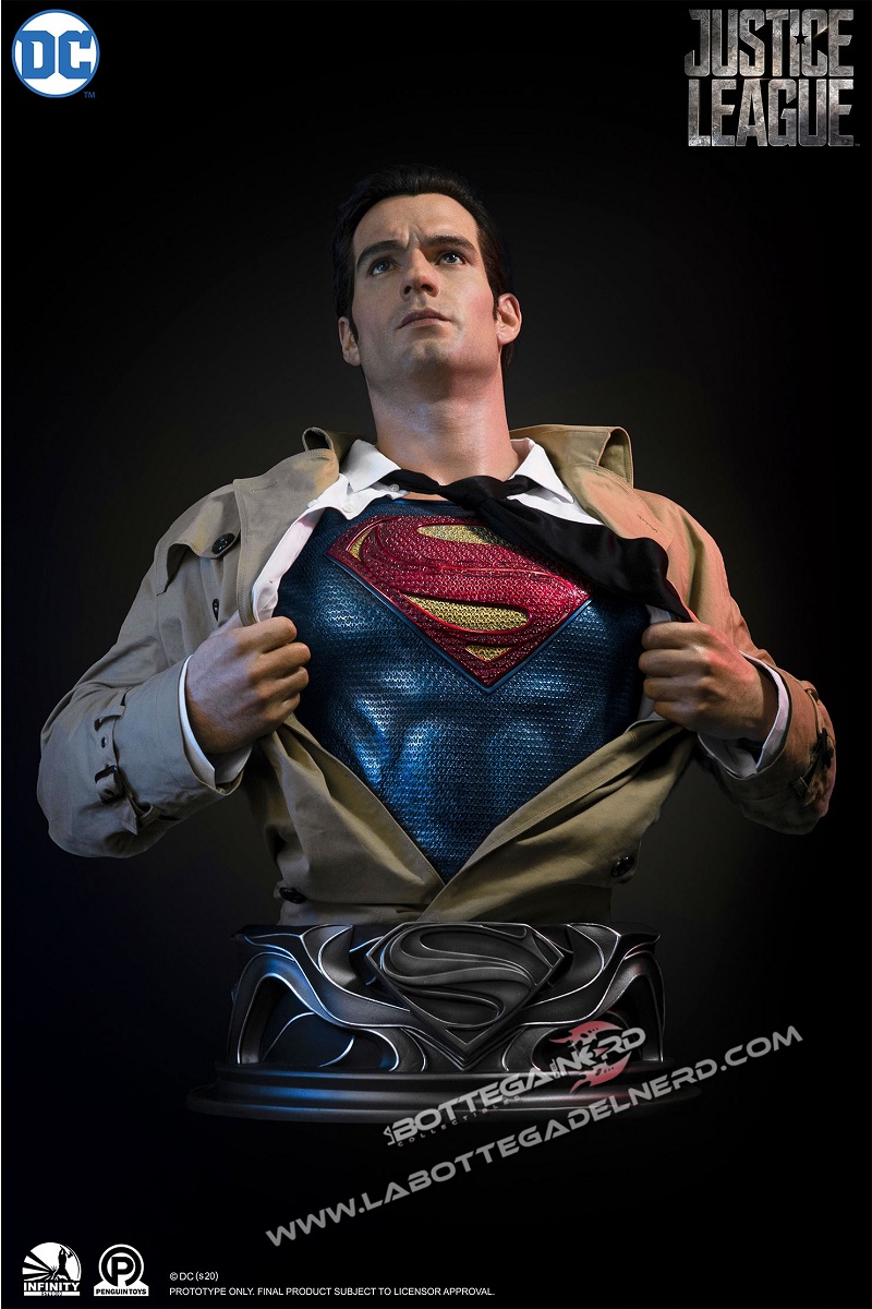 DC Comics: Justice League - Superman Life Sized Bust 88cm - immagine 11