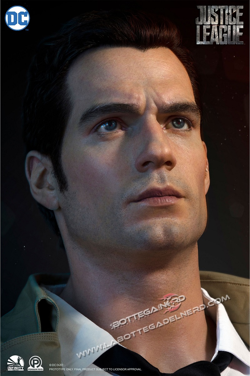DC Comics: Justice League - Superman Life Sized Bust 88cm - immagine 3